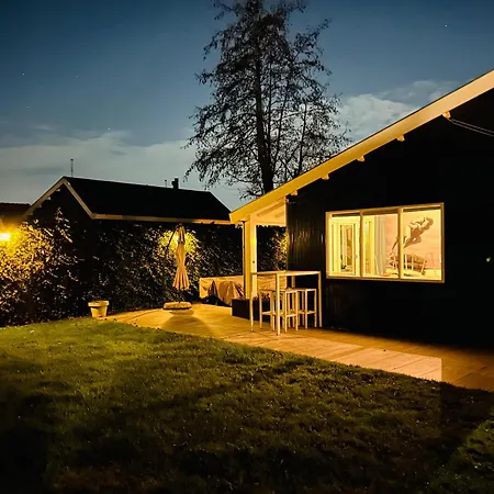 Holiday home Near Reeuwijkse Plassen